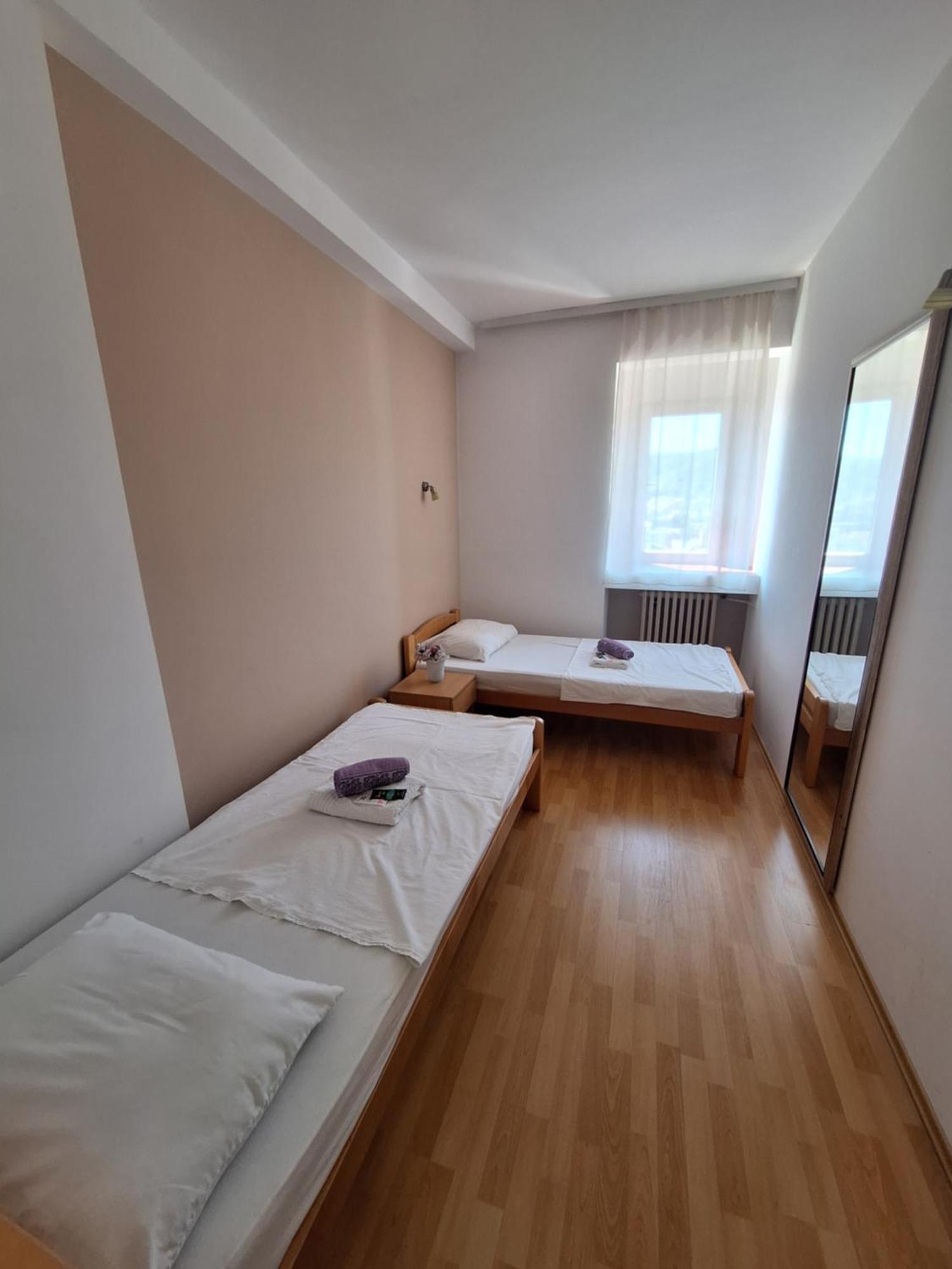 Hotel Konaciste Trstenik Ngoại thất bức ảnh